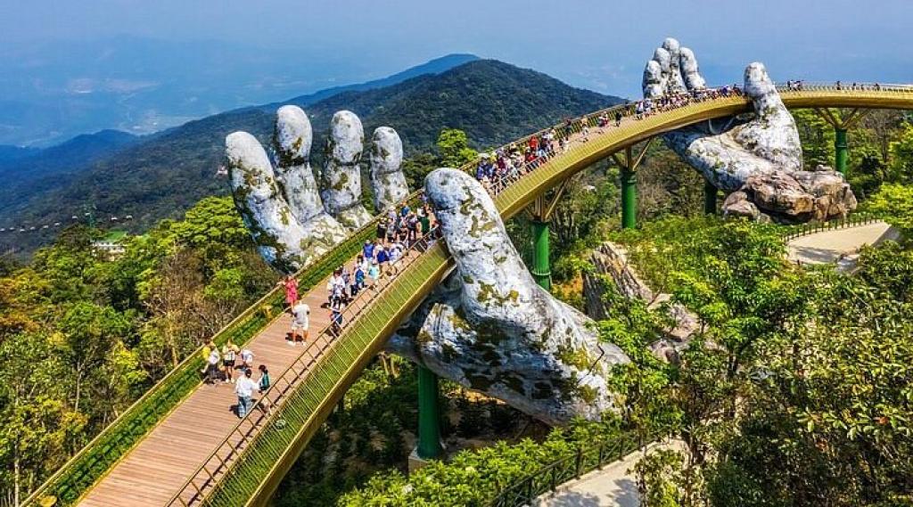 Community Voice: The Review of Riverside Park's New "Innovation Garden"